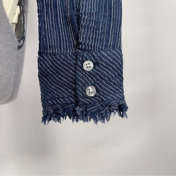 BDG Urban Outfitters Women’s Ruffle Front Button Down Gauze Top Size XS - Picture 6 of 10